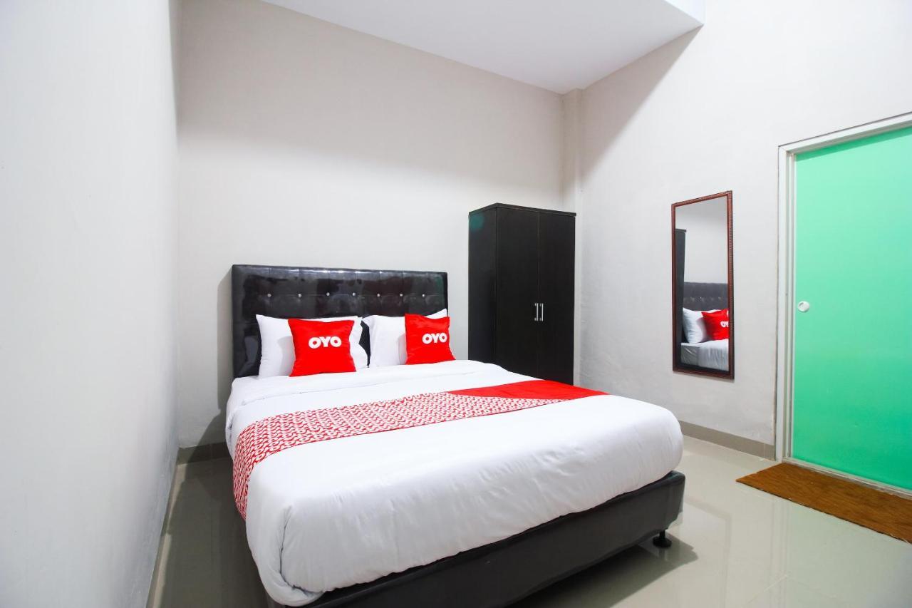 Oyo 1653 Fajar Residence Pekanbaru Zewnętrze zdjęcie