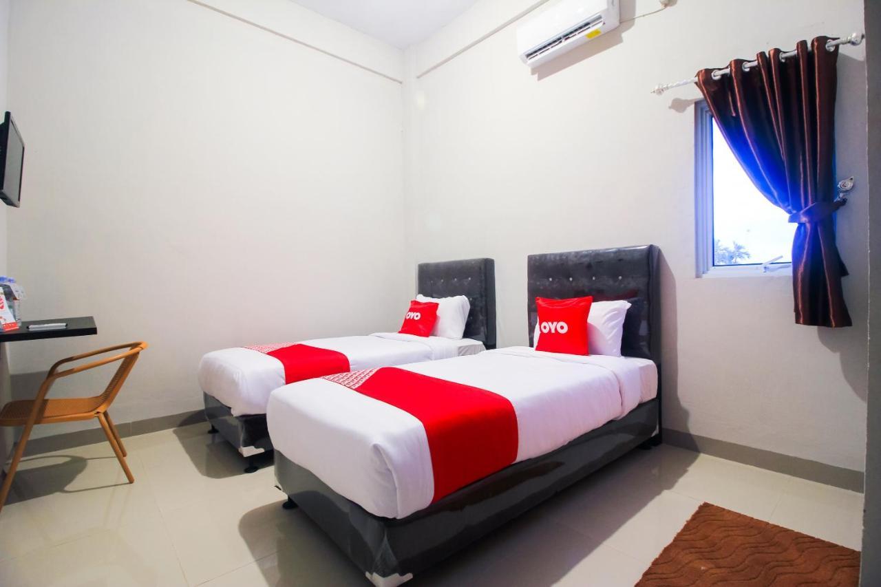 Oyo 1653 Fajar Residence Pekanbaru Zewnętrze zdjęcie