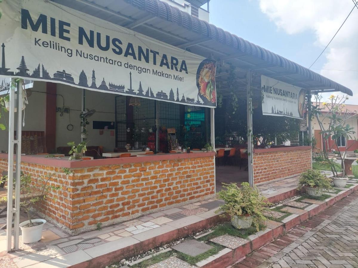 Oyo 1653 Fajar Residence Pekanbaru Zewnętrze zdjęcie