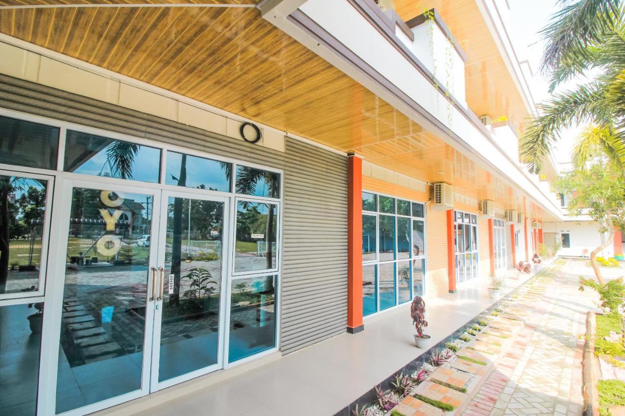 Oyo 1653 Fajar Residence Pekanbaru Zewnętrze zdjęcie