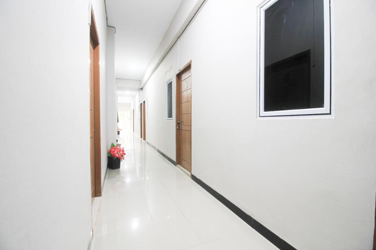 Oyo 1653 Fajar Residence Pekanbaru Zewnętrze zdjęcie