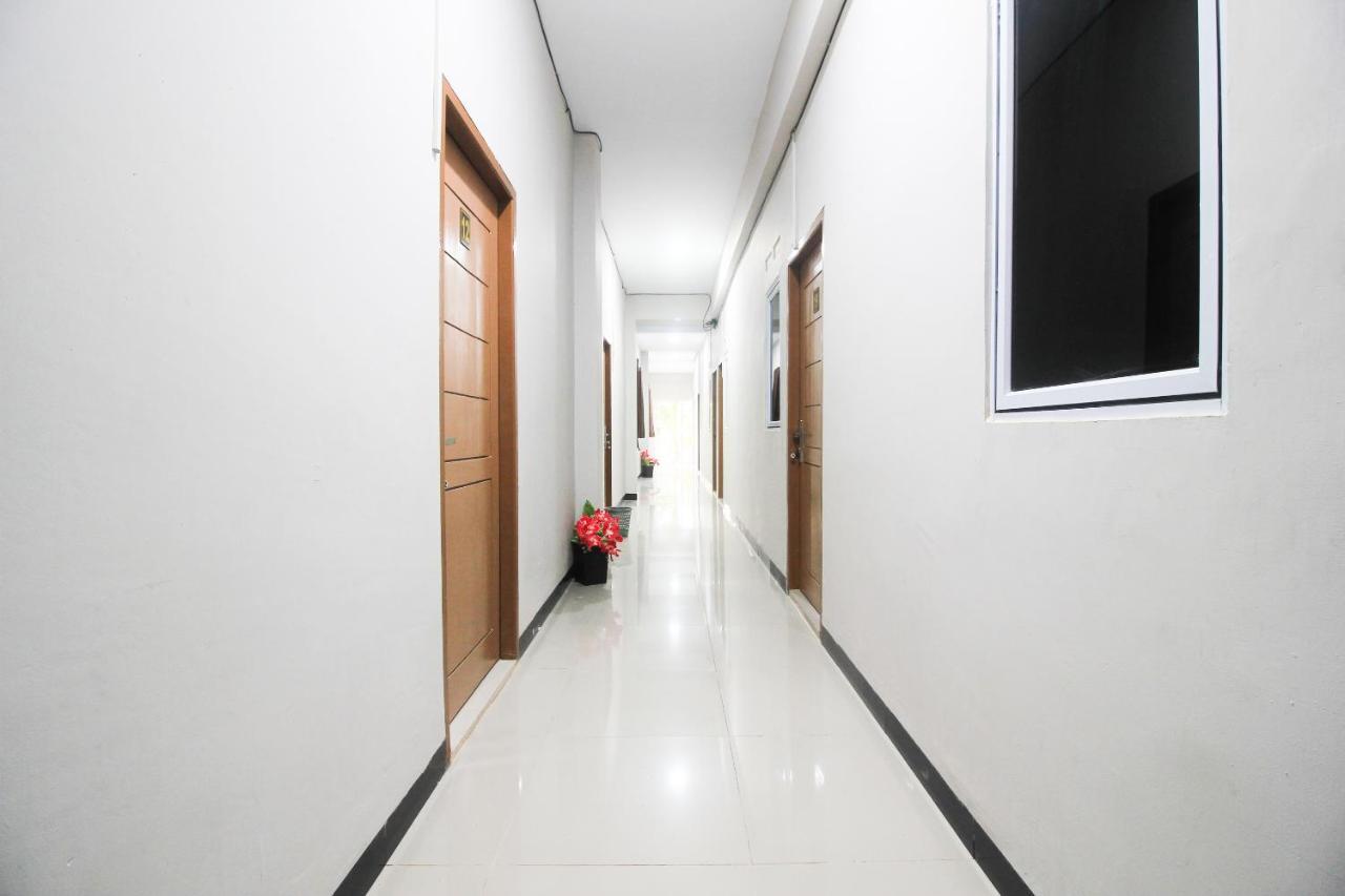Oyo 1653 Fajar Residence Pekanbaru Zewnętrze zdjęcie